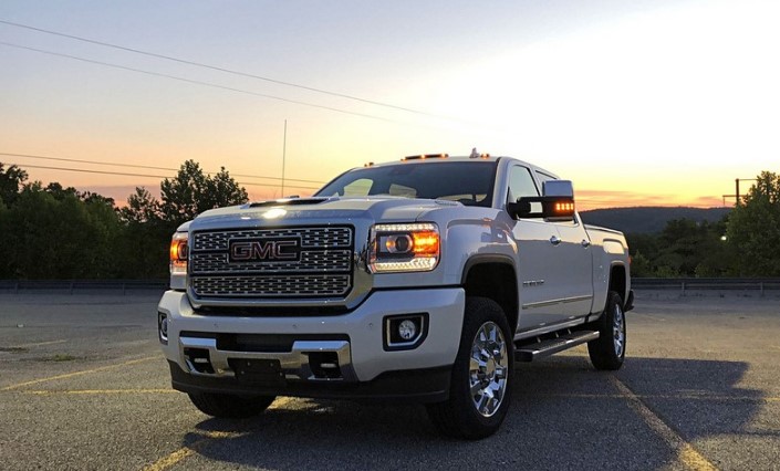 2021 GMC 2500HD AT4 Colors, For Sale, Towing Capacity