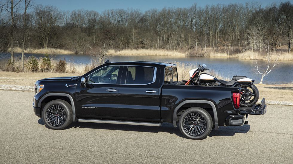 2019 GMC Sierra CarbonPro Edition Brings Us The Bed Of The 