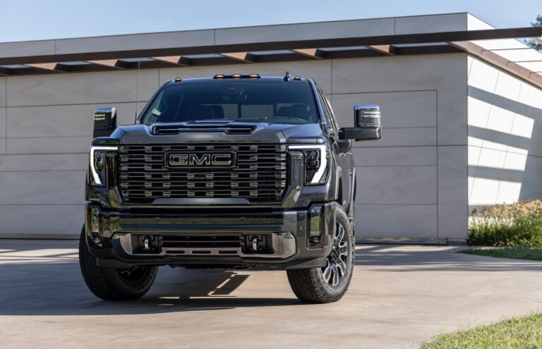 2024 GMC Sierra 2500HD Exterior