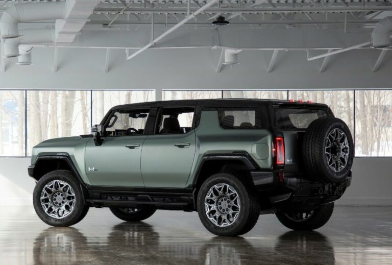 2024 GMC Hummer EV Exterior