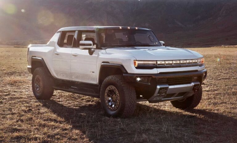 2025 GMC Hummer EV Exterior