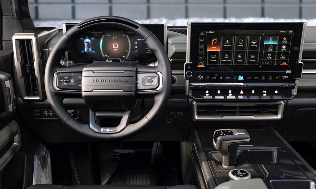 2025 GMC Hummer EV Interior